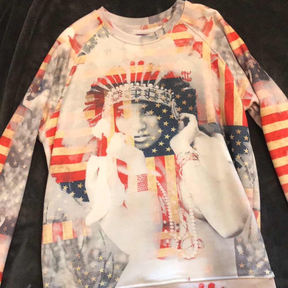 Urban Sweat Shirt